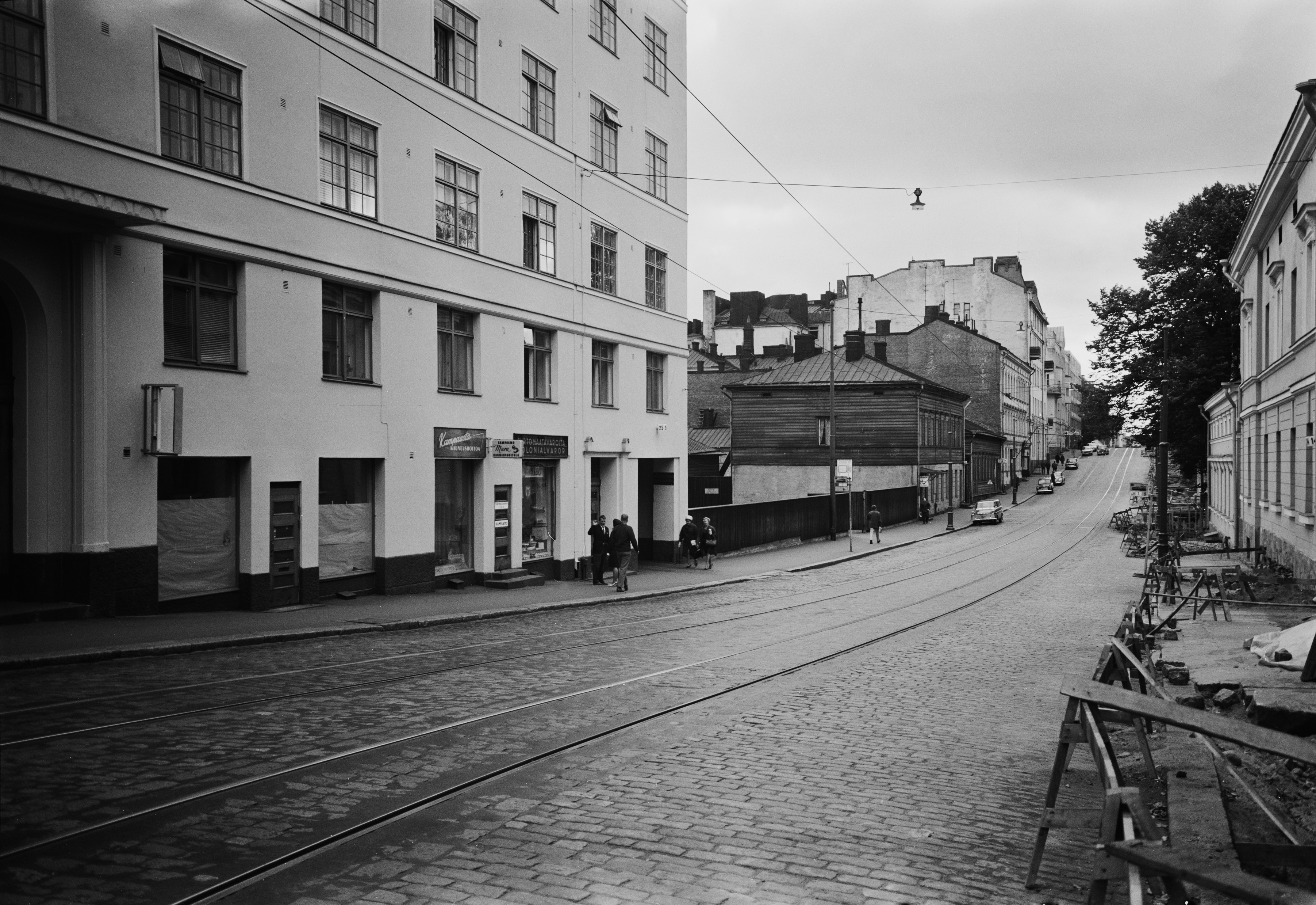 Snellmaninkatu 25, 23, 21.