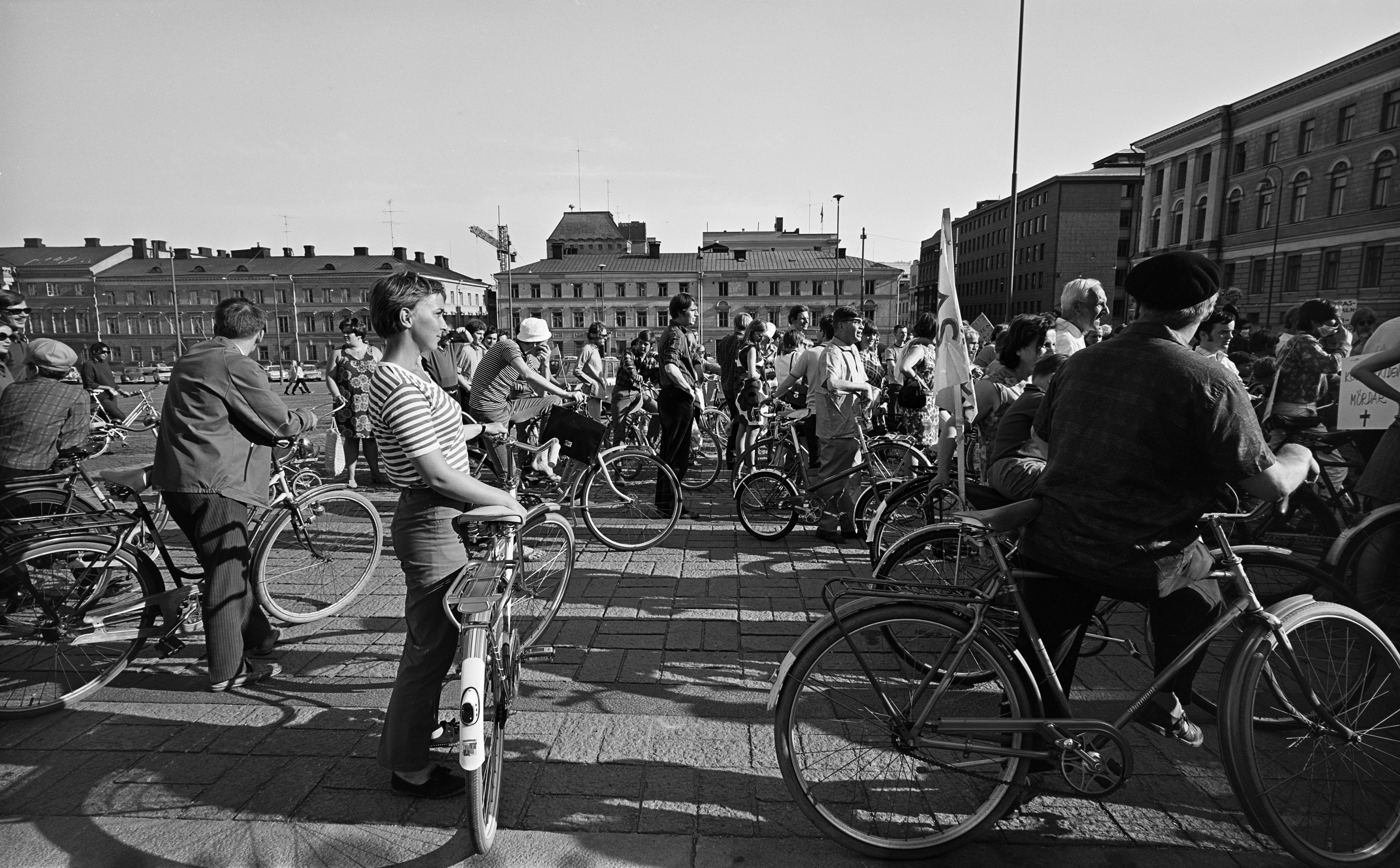 Saasteweek in May 1969, demonstration at the Senate.