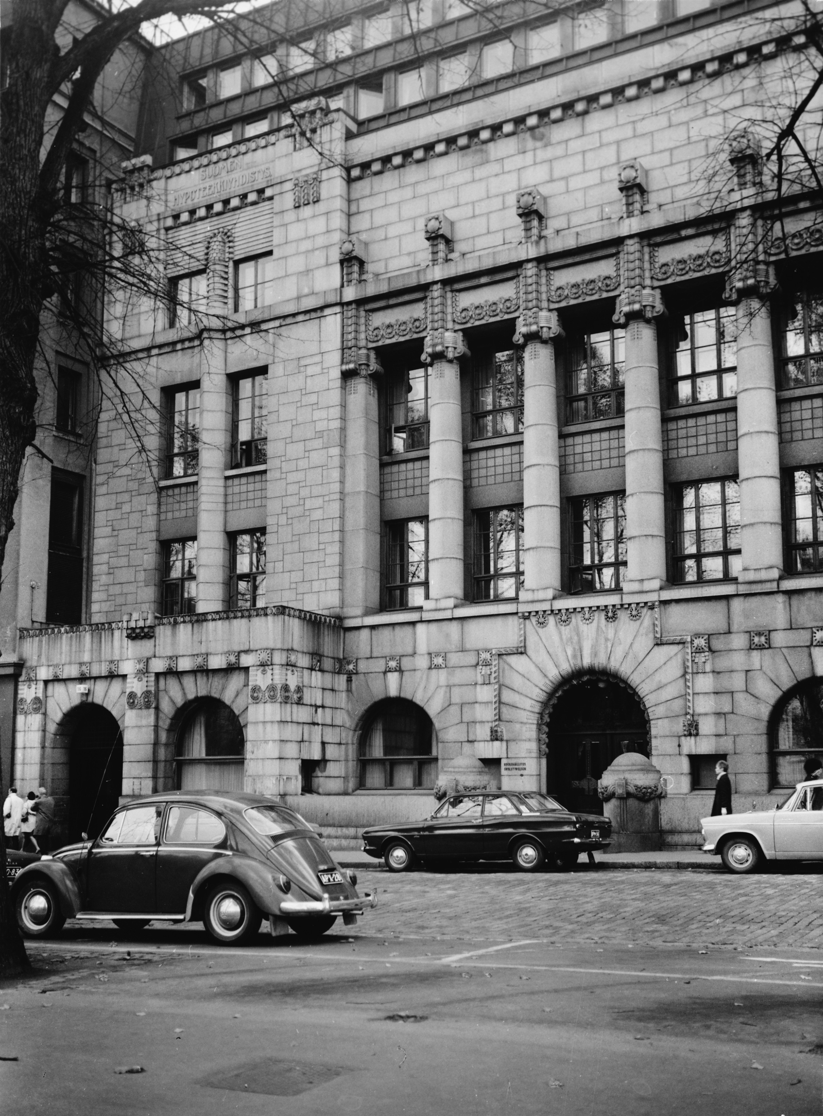 Eteläesplanadi 16, Suomen Hypoteekkiyhdistyksen talo (1908, Sonck), nykyisin Liikenne- ja viestintäministeriö