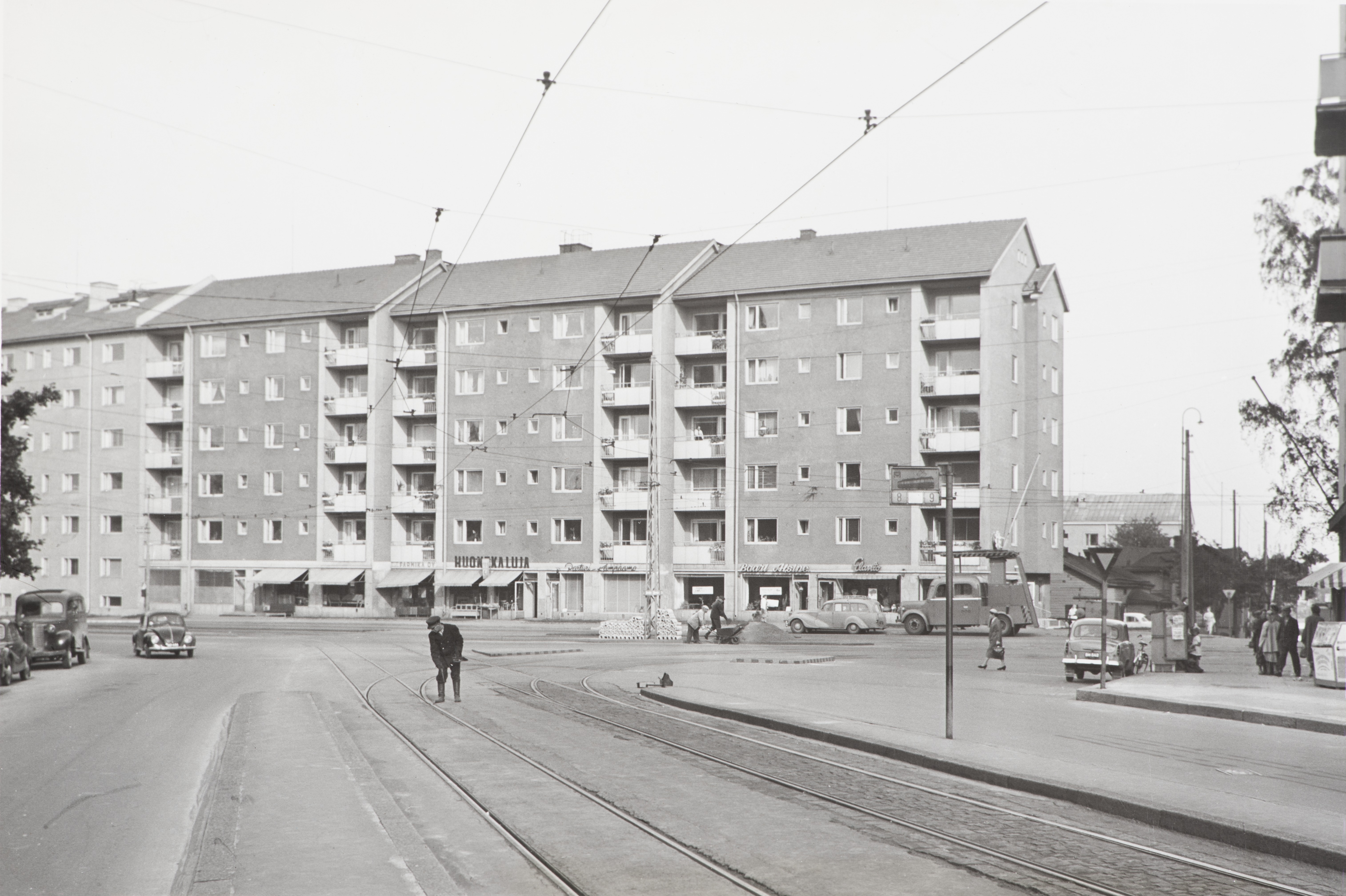 Asunto-Oy Hämeentie 95, valmistunut 1955.