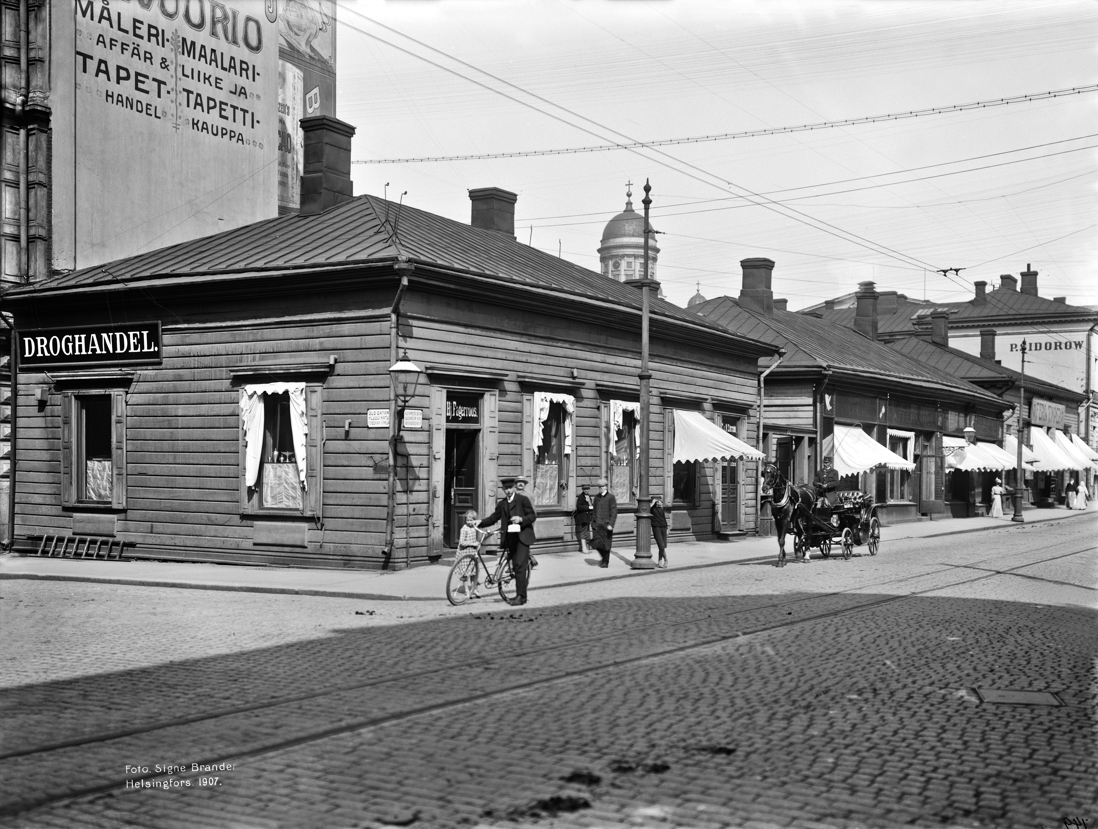 Aleksanterinkatu 9. - Kluuvikatu 5. Aleksanterinkatu 7.