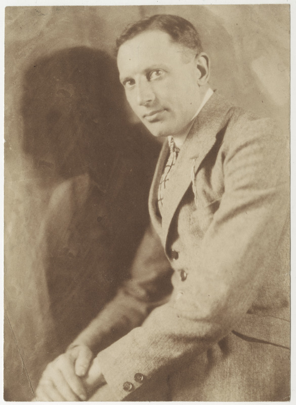 Julius Põder. Portreefoto.