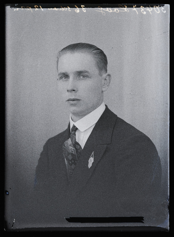 Albert Loog, (Olustvere Põllutöökool).