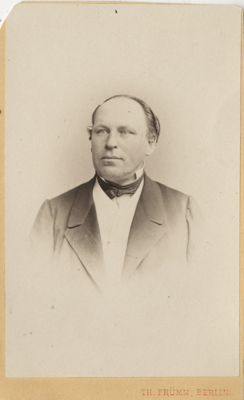 Korporatsioon "Estonia" vilistlane Georg Henning, portreefoto