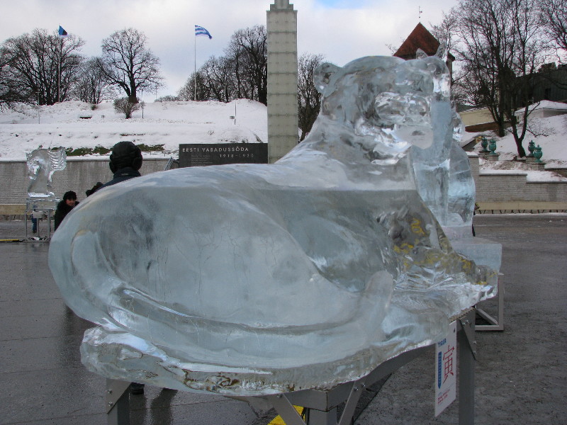 Jääskulptuurid Vabaduse väljakul.