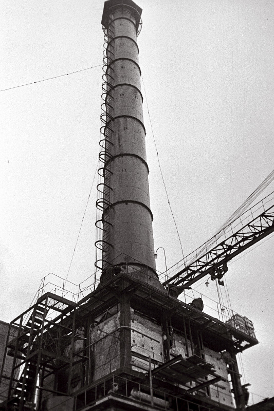 Tallinna soojuselektrijaama katlamaja korsten