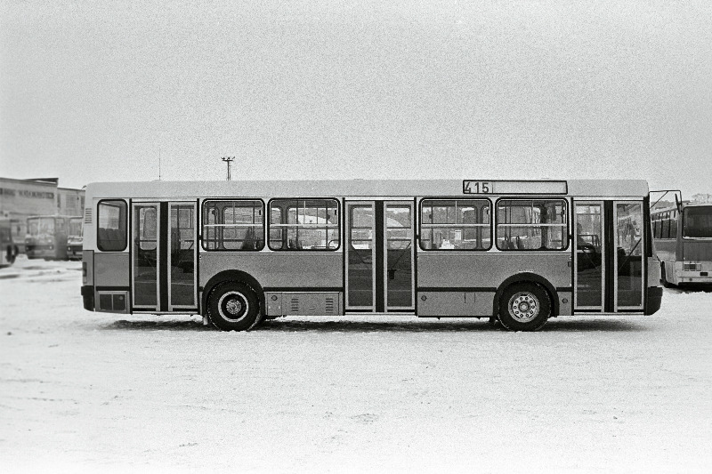 Bussid "Ikarus-415".