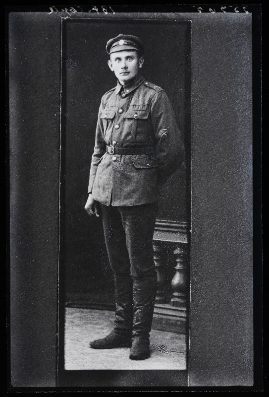 Sõjaväelase foto, (14.02.1921 fotokoopia, tellija Põrk).