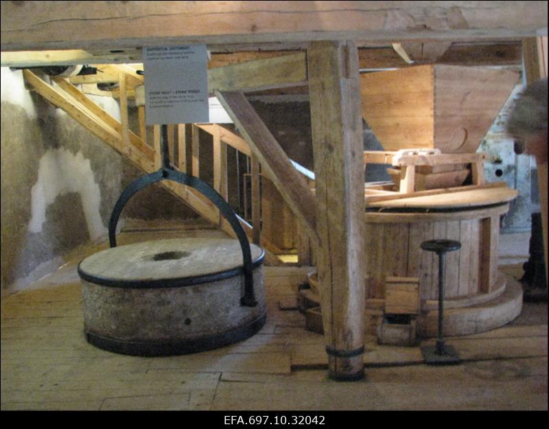 Vihula mõisakompleks. Vesiveski.