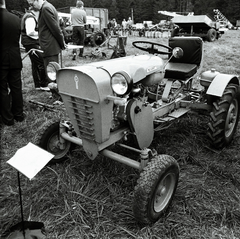 Põllumajandustehnika näitus.