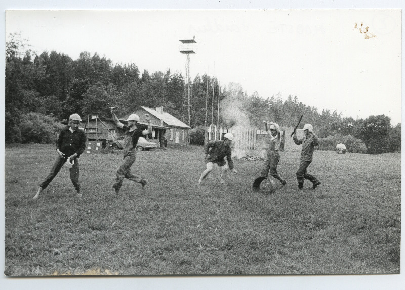 EÜE-85 kokkutulek Rulli '85. Mooste rühma taidlus