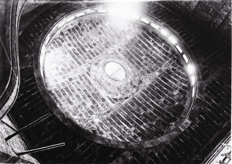 Estonia teatrisaali lae siseviimistlustööd.