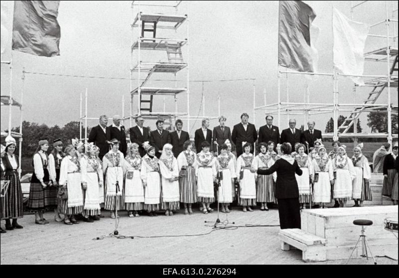 Sindi-150, pidustused.