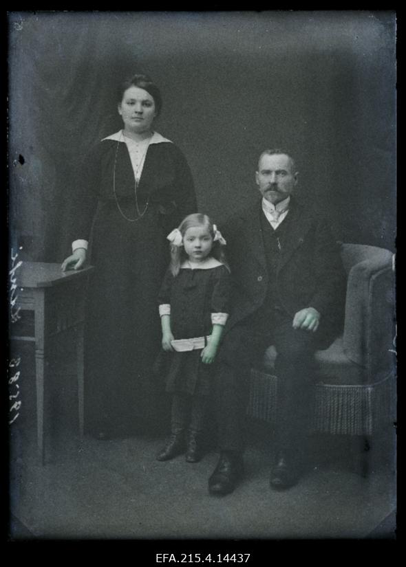 Perekond Linsi [Lindsi].