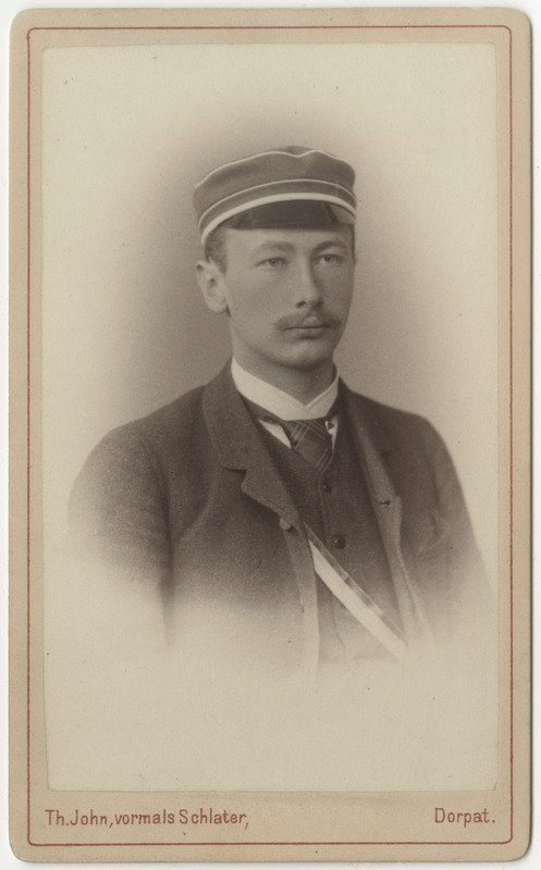 Korporatsioon "Estonia" liige Artur Hoffmann, portreefoto