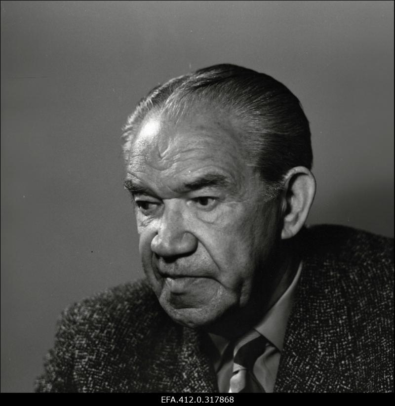 Kaarel Karm (Länts).