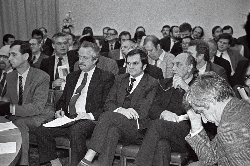 Demokraatliku ühenduse Vaba Eesti koosolek. Vasakult: Jüri Raidla, Arnold Green, Mikk Titma.