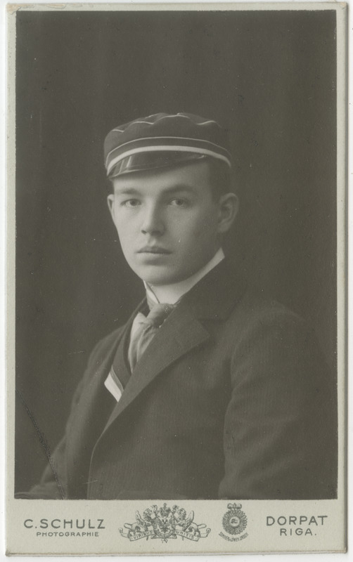 Korporatsioon "Estonia" liige Alexander von Gruenewaldt, portreefoto