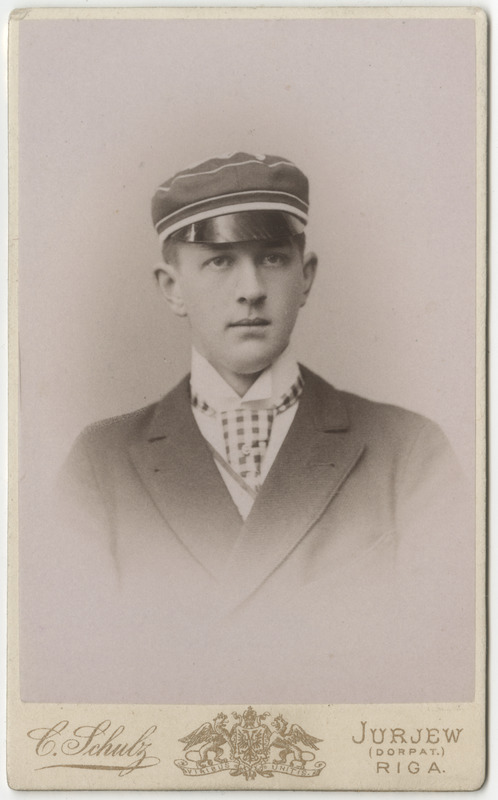 Korporatsioon "Estonia" liige parun Friedrich Maydell, portreefoto