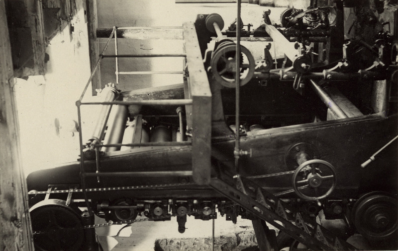 Kallander e. klantsmasin Räpina paberivabrikus.