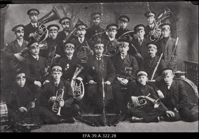 I Diviisi orkester [asutatud 23.jaanuar 1919.a.], orkestri koosseis, XX aastapäeva tähistamine.