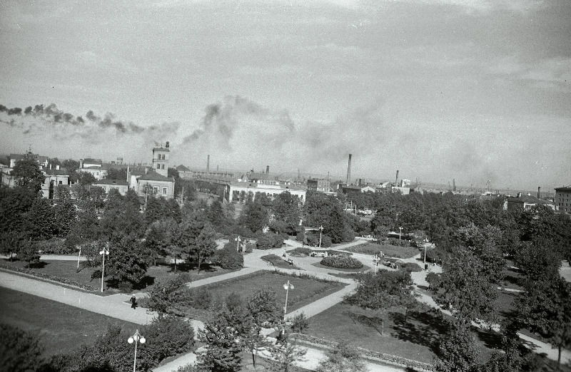 16. Oktoobri park.