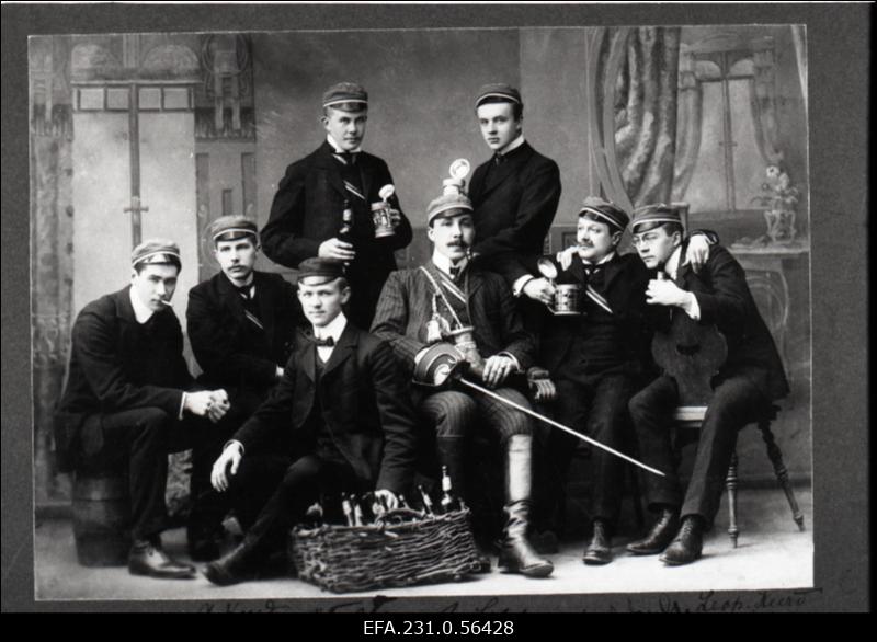 Korporatsiooni „Fraternitas Estica“  coetus I semestril 1909. aastal.