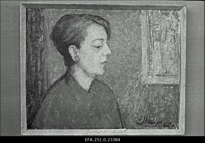 Maalikunstnik L. Muuga kunstiteadlase Helene Kuma portree.