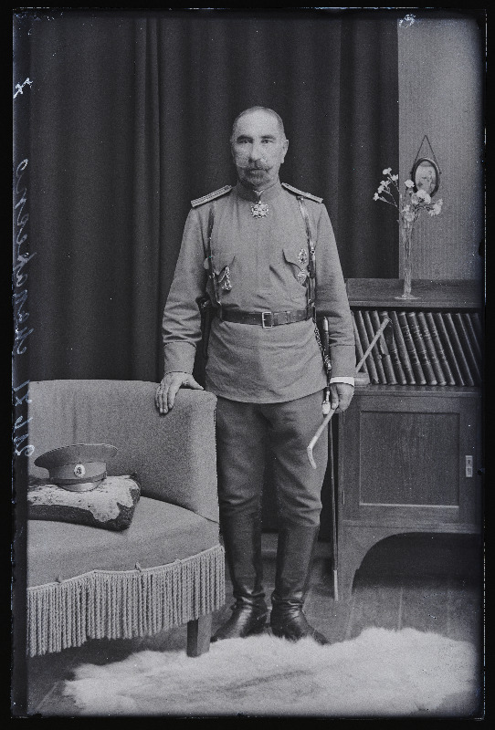 Sõjaväelane Makaresko.