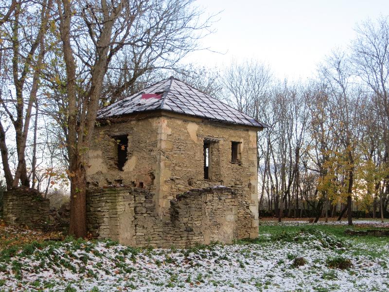 Kasti mõis. Kõrvalhoone.