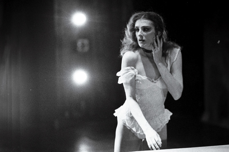 Kaie Kõrb laval harjutussteenid, ahastus.