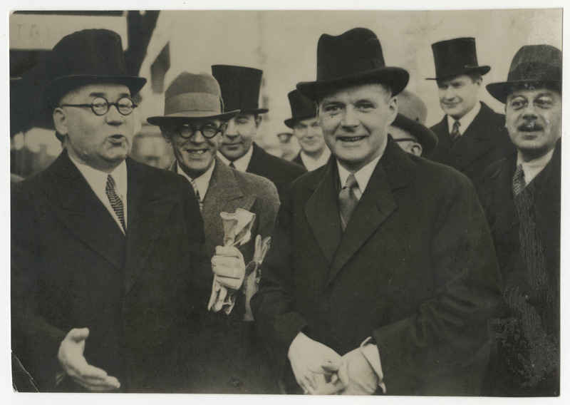 Balti riikide välisministrid Tallinnas - vasakul Läti saadik Eestis Edgars Krieviņš rääkimas, paremal Läti välisminister Vilhelms Munters