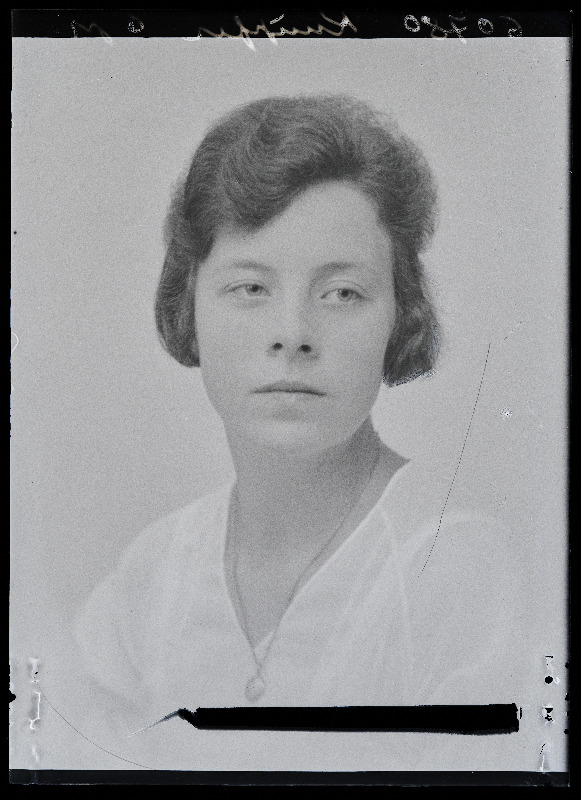 Liselotte Knüpffer (Ferber).