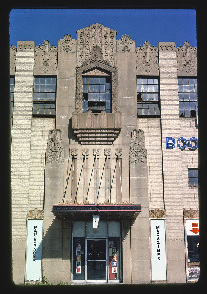 Big City News, Milam & Bell Streets, Houston, Texas (LOC)