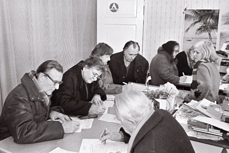 Isikutunnistuste vormistamine EV Kodakondsusametis.