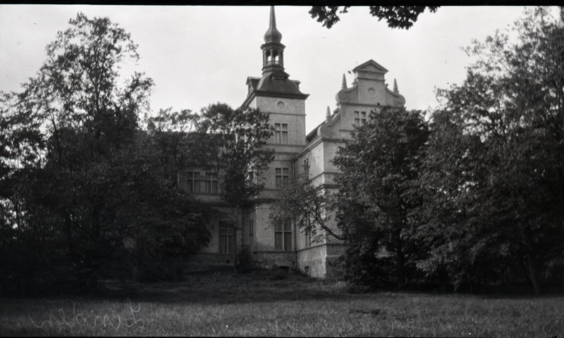 Ungru mõisa peahoone