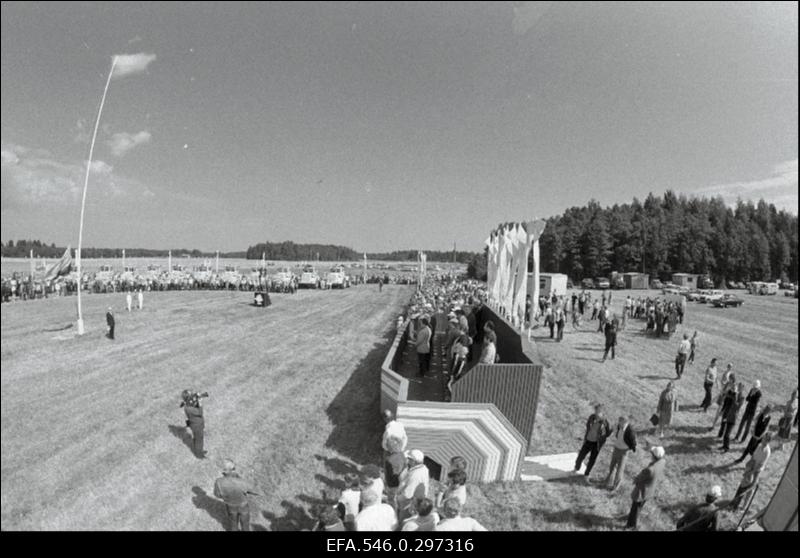 Vabariiklik künnivõistlus.