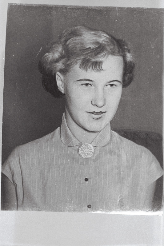 Eisen, Erika - revolutsionäär Hans Eiseni lapselaps.