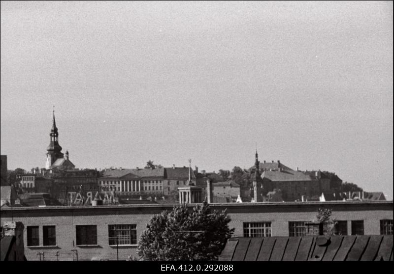 Tallinna panoraam. Vaade Toompeale Lasnamäelt.