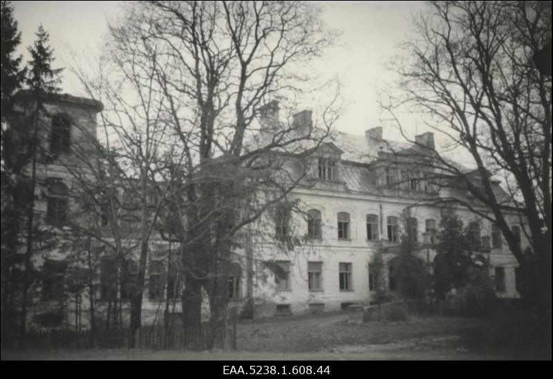 Malla mõisa peahoone esikülg