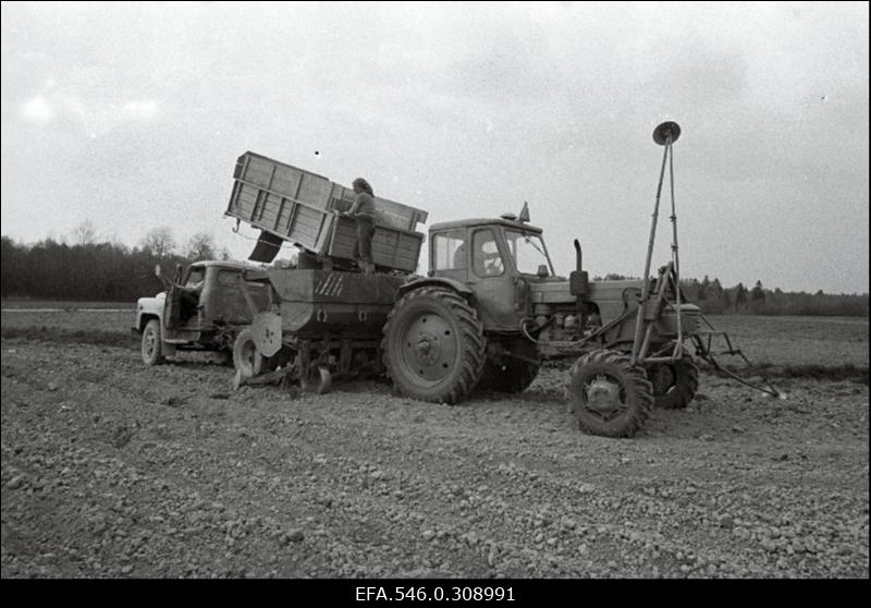 Kolhoosi Rahva Hääle kevadtööd