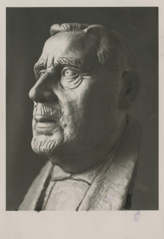 Kaarel Naelapea büst