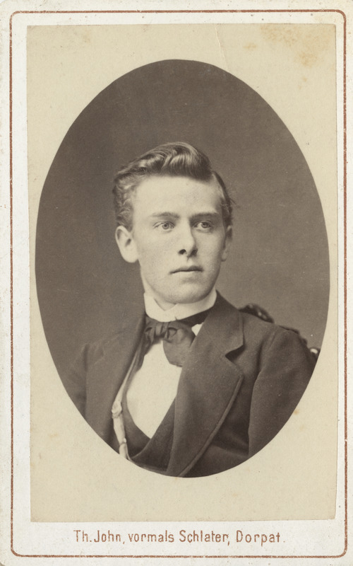 Korporatsioon "Estonia" liige Arthur Meder, portreefoto