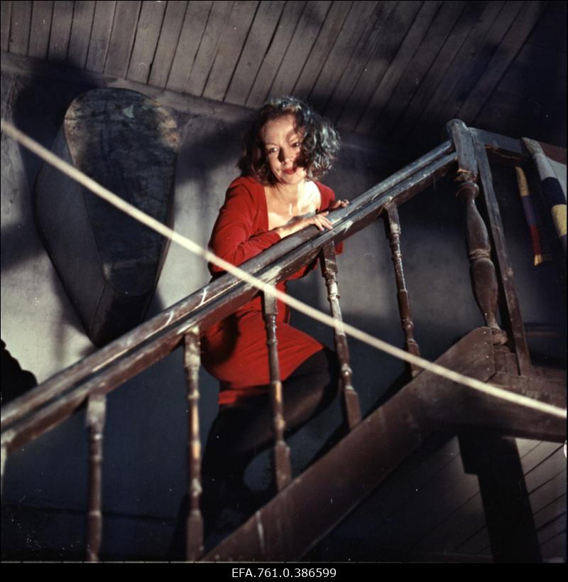 Filmi "Äratus" filmimine. Ülle Kaljuste Saareaugu Aliide osas.