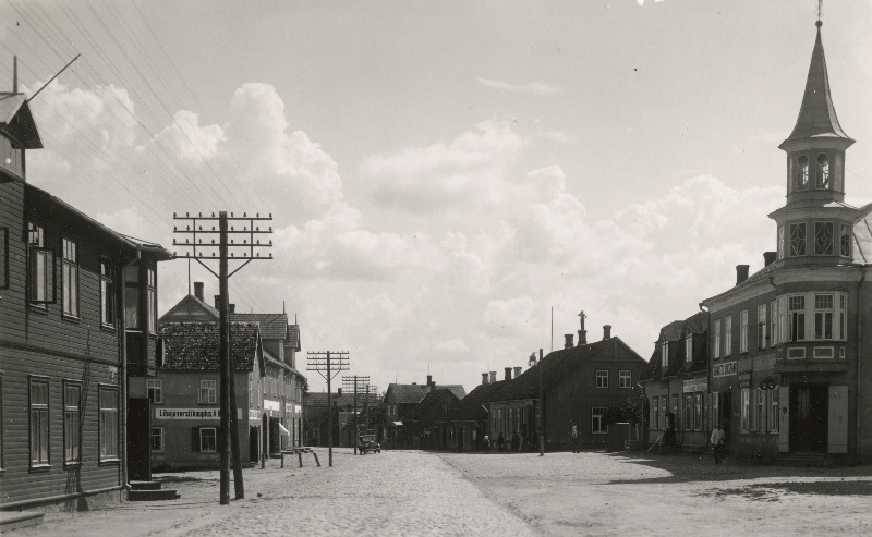 Posti tänav Mustlas.