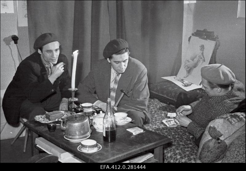 V.Vare, E.Valter ja G.Muravin.