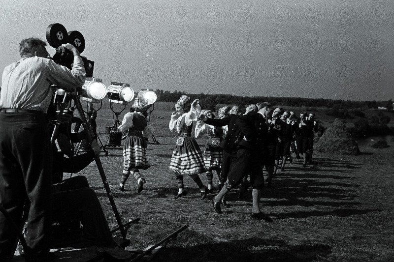 Tallinna Kinostuudio mängufilmi „Kui saabub õhtu...“ filmimine.