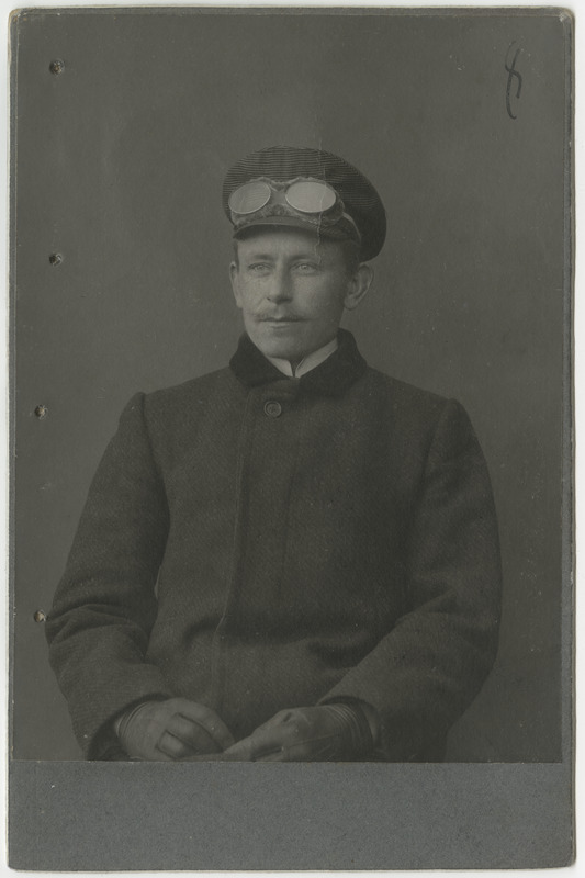 Jüri Radik, portreefoto