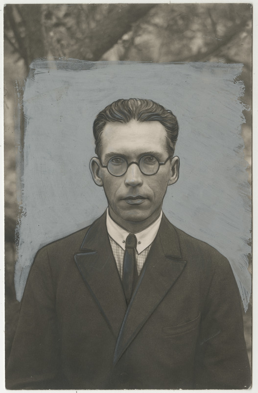 Maalikunstnik Eduard Mässo, portreefoto