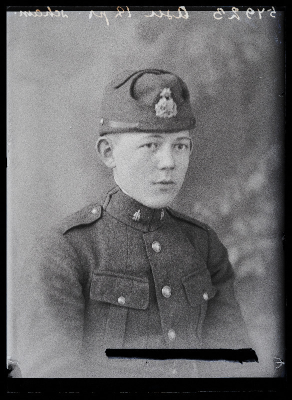 Ajateenija Asu, Sakala Üksik Jalaväepataljon.